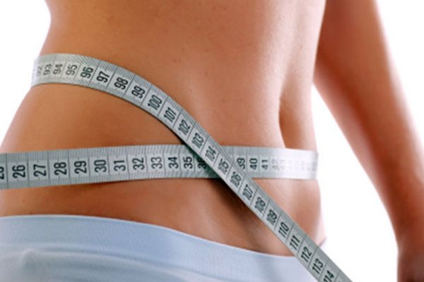 Sikker detox til vægttab efter 40: Hvordan fjernes toksiner og tabe sig?